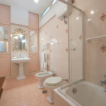 Talamo Apartment *